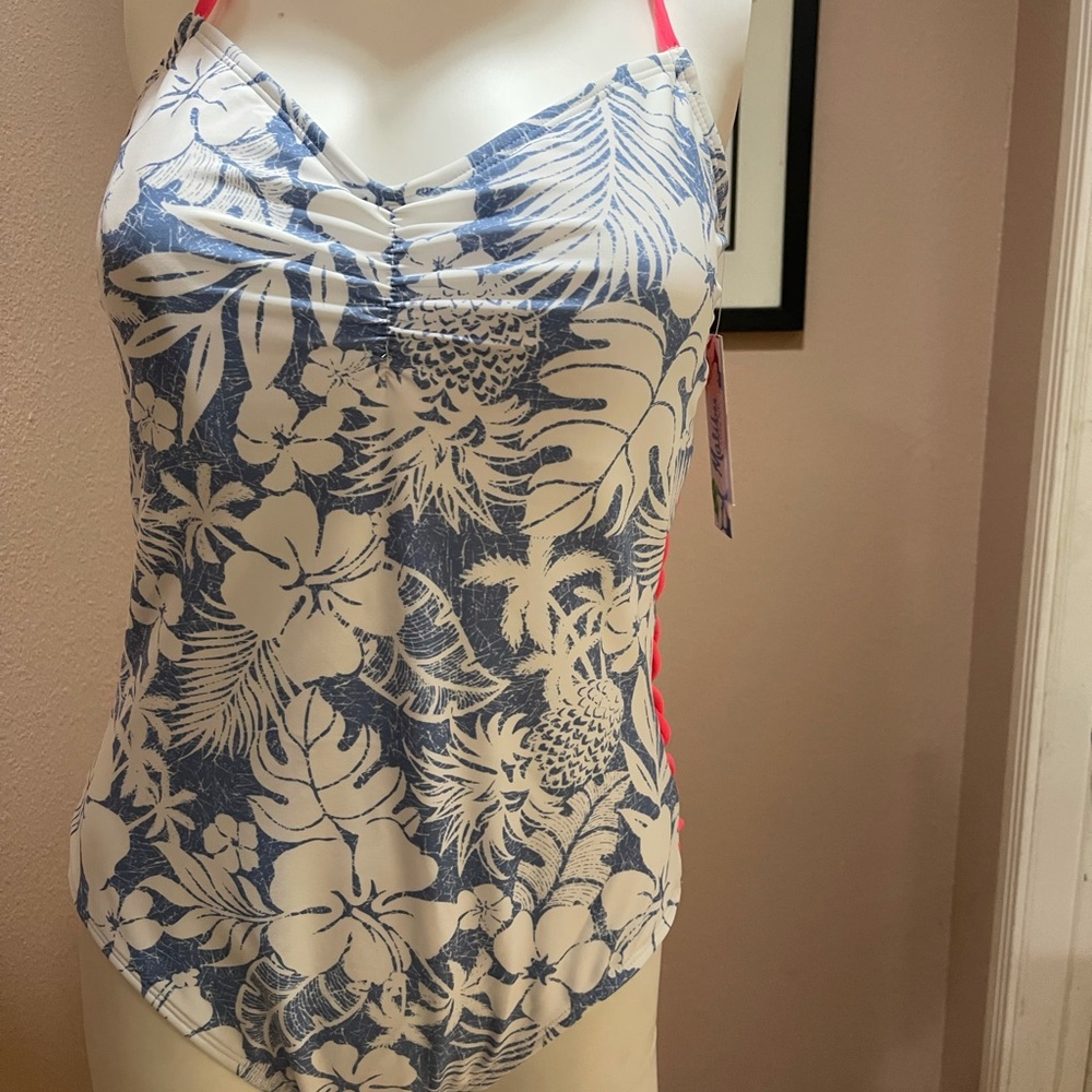 🆕 Malibu White and blue swimsuit size XL